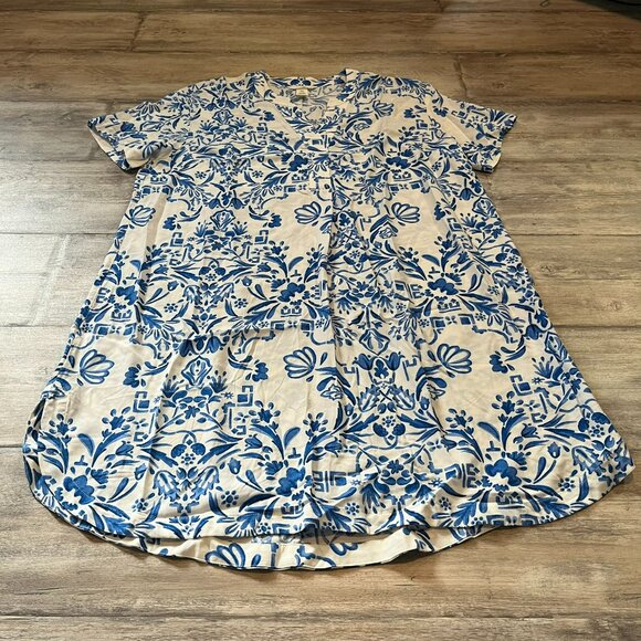 H&M Viscose Tunic Dress, White/Blue Floral, Size Medium - Picture 2 of 9